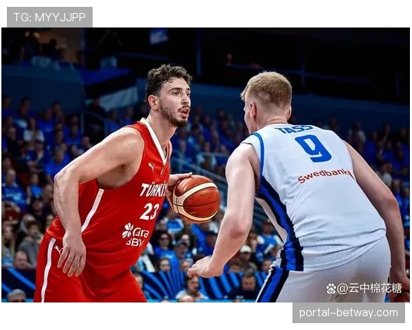 火箭申京组织能力进步明显，场均接近三双数据